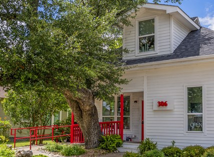 306 W Main Street